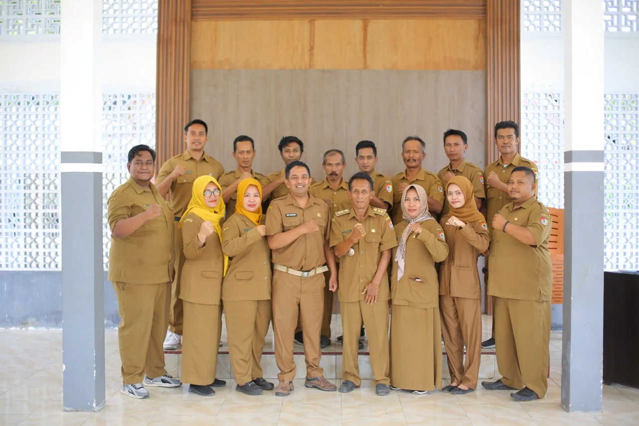 perangkat-desa-2-1.jpeg