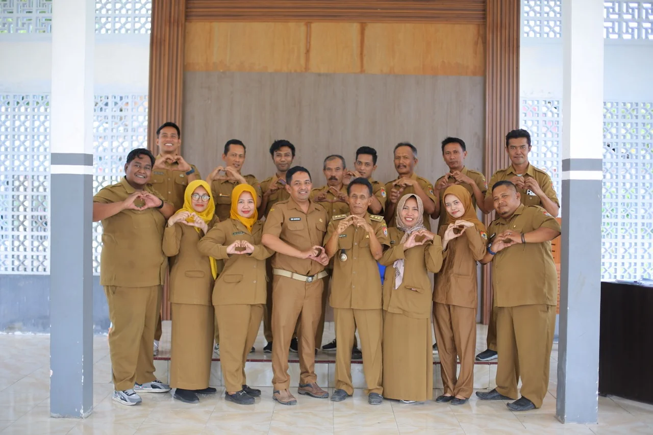 perangkat-desa-3-1.jpeg